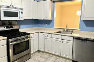 1134 Schmidt Ln, North Brunswick Township, NJ 08902 - Photo 5