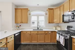 74 Kelly Way, Monmouth Junction, NJ 08852 - Photo 13
