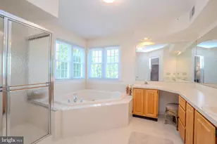 26 Kinglet Dr South S, Cranbury Township, NJ 08512 - Photo 33