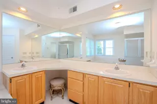 26 Kinglet Dr South S, Cranbury Township, NJ 08512 - Photo 35