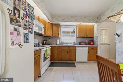 9 Patrick Henry Court, Monroe Township, NJ 08831 - Photo 9
