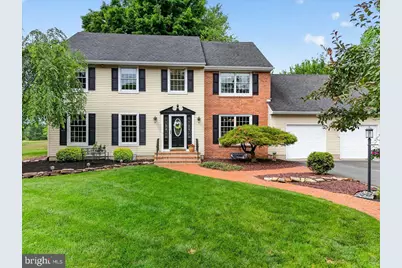 53 Wexford Drive, Monmouth Junction, NJ 08852 - Photo 1