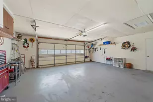 297 Yardley Dr, Monroe Township, NJ 08831 - Photo 29