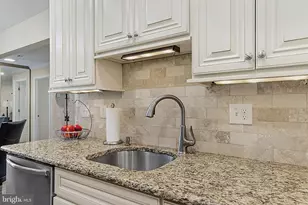 297 Yardley Dr, Monroe Township, NJ 08831 - Photo 11