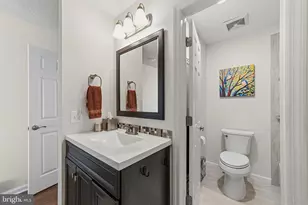 297 Yardley Dr, Monroe Township, NJ 08831 - Photo 23
