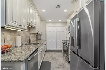 297 Yardley Drive, Monroe Township, NJ 08831 - Photo 9
