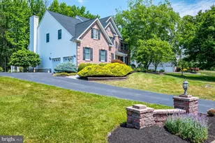21 Courtside Ln, Princeton, NJ 08540 - Photo 3