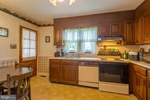 4 Madeline, East Brunswick Township, NJ 08816 - Photo 11