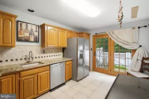 10 Burr Ct, Plainsboro Township, NJ 08536 - Photo 9