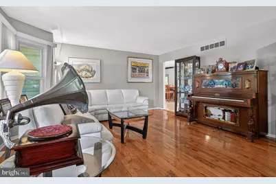 10 Krebs Road, Plainsboro Township, NJ 08536 - Photo 13