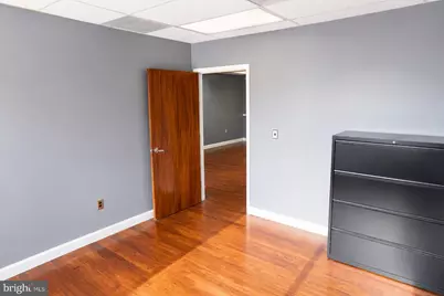 2 Lincoln Hwy- #402, Edison, NJ 08820 - Photo 5