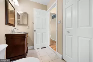 2A John Tyler Ct, Monroe Township, NJ 08831 - Photo 23