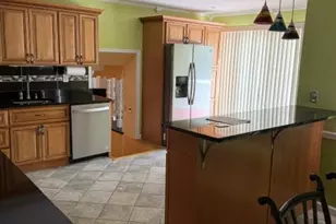 13 Tuscarora Cir, Old Bridge Township, NJ 08857 - Photo 19