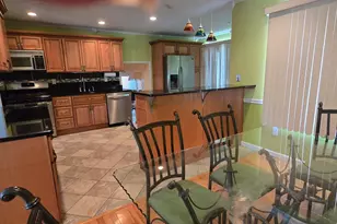 13 Tuscarora Cir, Old Bridge Township, NJ 08857 - Photo 17