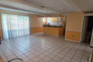 13 Tuscarora Cir, Old Bridge Township, NJ 08857 - Photo 5