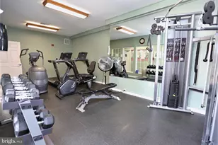 302 Wellington Park Dr, Princeton, NJ 08540 - Photo 33