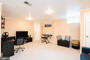 704 Dahlia Cir, Dayton, NJ 08810 - Photo 21