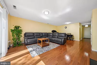 90 Tennyson Drive, Plainsboro Township, NJ 08536 - Photo 5