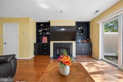90 Tennyson Drive, Plainsboro Township, NJ 08536 - Photo 9