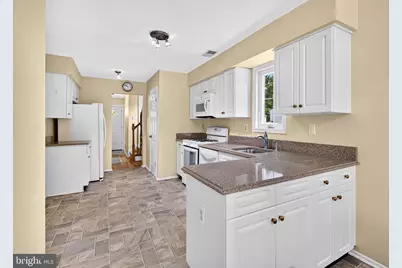 111 Sassafras Court, North Brunswick Township, NJ 08902 - Photo 13