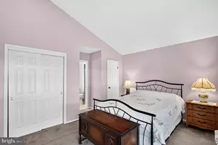 111 Sassafras Ct, North Brunswick Township, NJ 08902 - Photo 23