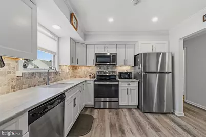 11B John Hancock, Monroe Township, NJ 08831 - Photo 15