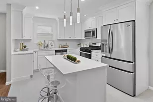 27 Davids Ct, Dayton, NJ 08810 - Photo 1