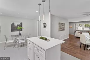 27 Davids Ct, Dayton, NJ 08810 - Photo 13