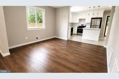 27 Davids Court, Dayton, NJ 08810 - Photo 5
