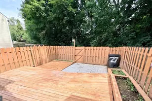 27 Davids Ct, Dayton, NJ 08810 - Photo 21