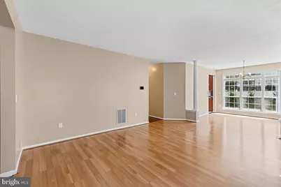 22 Stanford Drive, Kendall Park, NJ 08824 - Photo 7