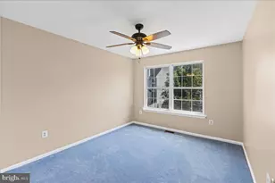 22 Stanford Dr, Kendall Park, NJ 08824 - Photo 31