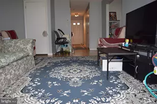99 Brookview Cir, Monroe Township, NJ 08831 - Photo 9