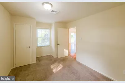 227 Manchester Lane, Monroe Township, NJ 08831 - Photo 17