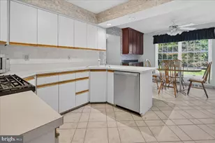1 Dutchess Ln, Dayton, NJ 08810 - Photo 31