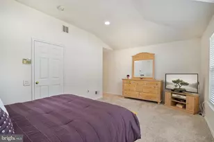 212 N Pondview Blvd, Monroe Township, NJ 08831 - Photo 23