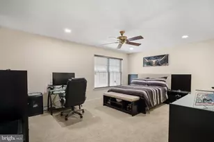 212 N Pondview Blvd, Monroe Township, NJ 08831 - Photo 19