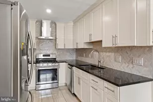155 Thoreau Dr, Plainsboro Township, NJ 08536 - Photo 9