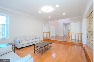 37 Kinglet Dr S, Cranbury Township, NJ 08512 - Photo 15