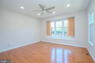 37 Kinglet Dr S, Cranbury Township, NJ 08512 - Photo 19