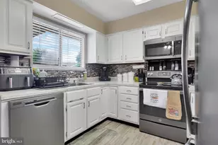 737 Prospect Rd, Monroe Township, NJ 08831 - Photo 19