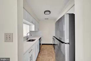 601 Ravens Crest Dr, Plainsboro Township, NJ 08536 - Photo 5