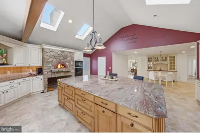 7 Monroe Place, Cranbury Township, NJ 08512 - Photo 3
