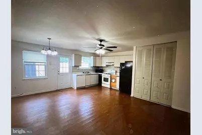 211 Gambocz Court, Monmouth Junction, NJ 08852 - Photo 3