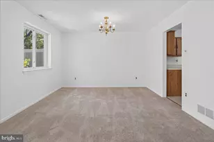 61 Tennyson Dr, Plainsboro Township, NJ 08536 - Photo 11
