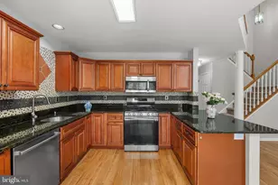16 Lee Ct, Plainsboro Township, NJ 08536 - Photo 9