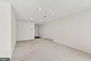 287 Oradell Dr, Monroe Township, NJ 08831 - Photo 23