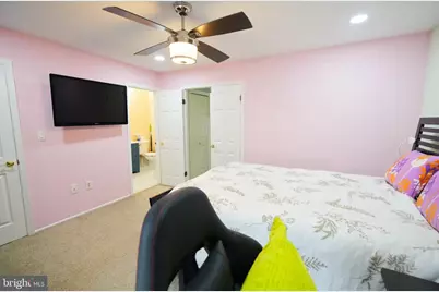 1702 Oak Court, Monmouth Junction, NJ 08852 - Photo 19