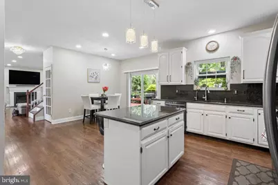 30 Larkspur Drive, Dayton, NJ 08810 - Photo 15