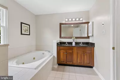 30 Larkspur Drive, Dayton, NJ 08810 - Photo 27